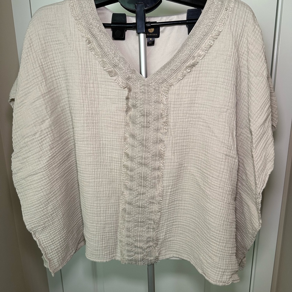 Women's Cream Top